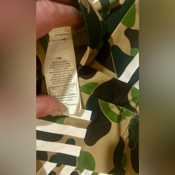 BAPE X ADIDAS’S AUTHENTIC ATHLETIC CAMO ARM SLEEVE PAIR - Picture 7 of 12